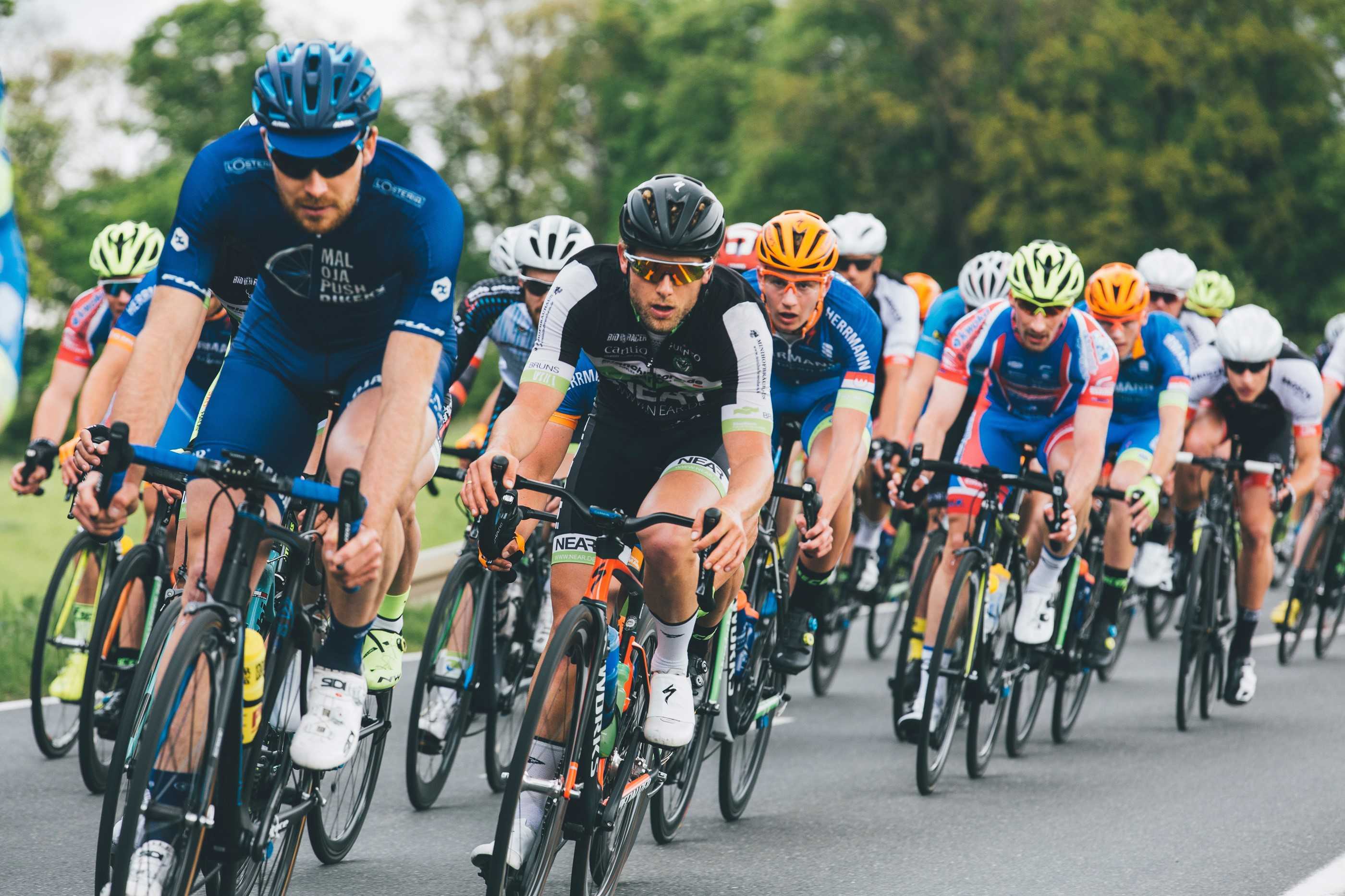 Road cycling team